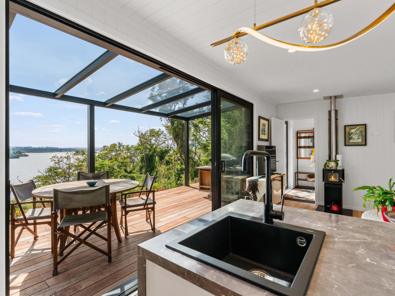 29 Parawera Drive, Acacia Bay