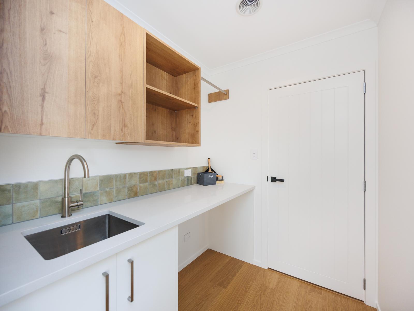 6 Kanzan Grove, Feilding