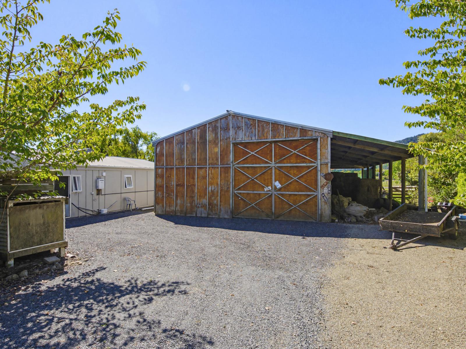 63 South Manakau Road, Manakau