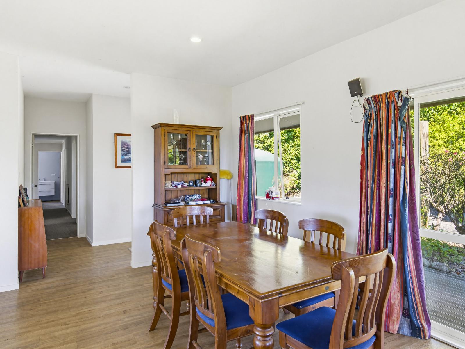 63 South Manakau Road, Manakau