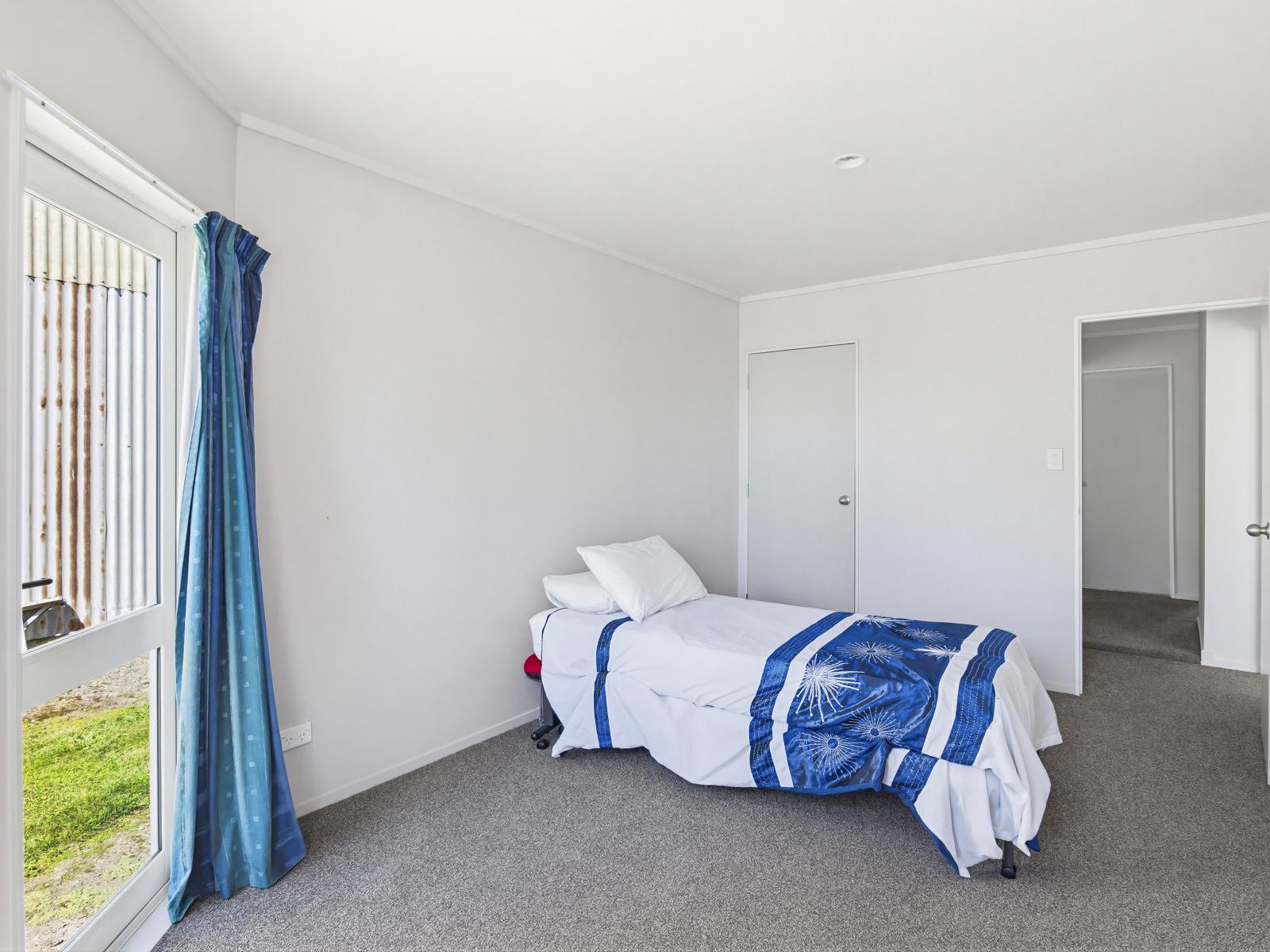 63 South Manakau Road, Manakau