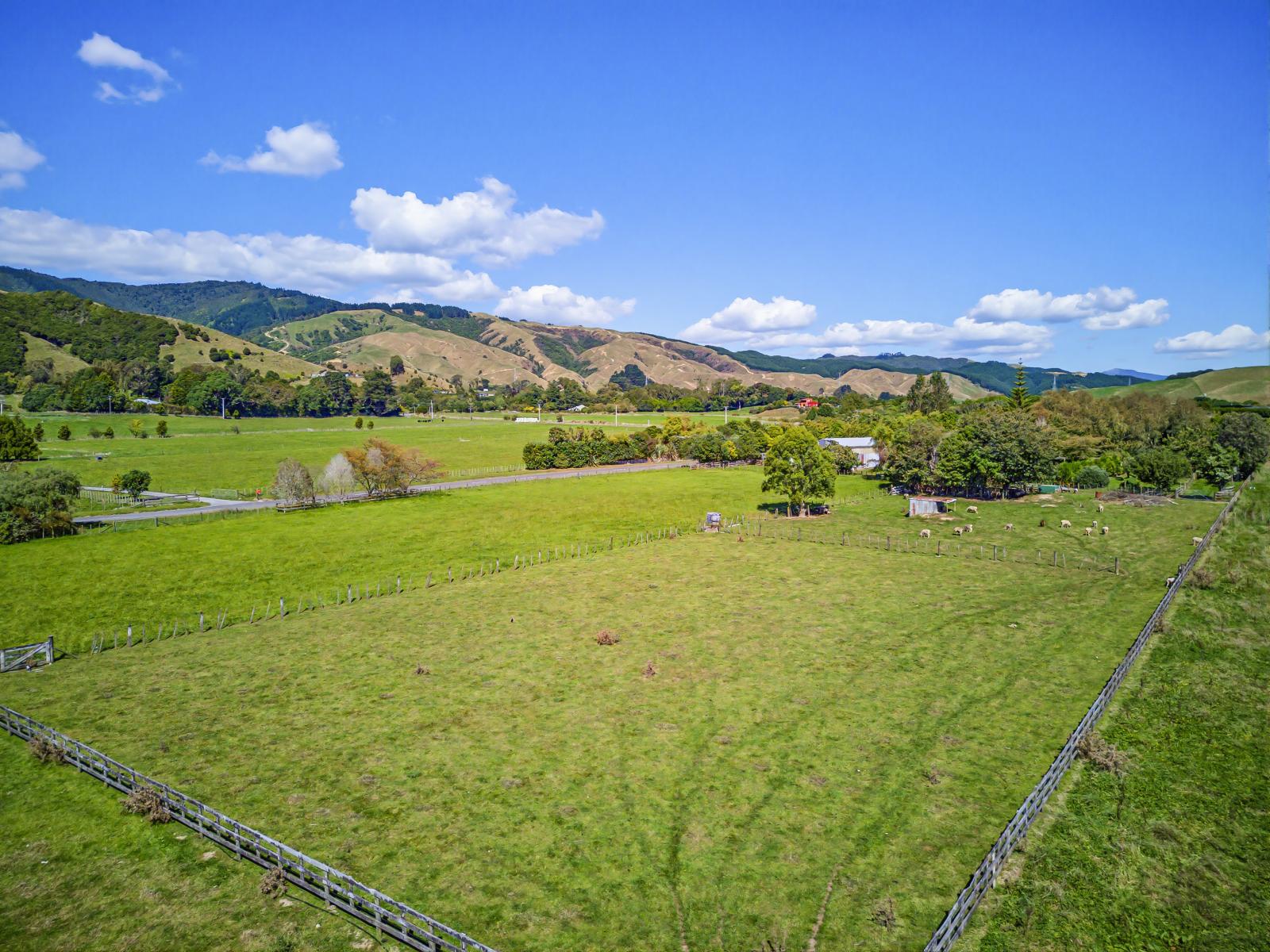 63 South Manakau Road, Manakau