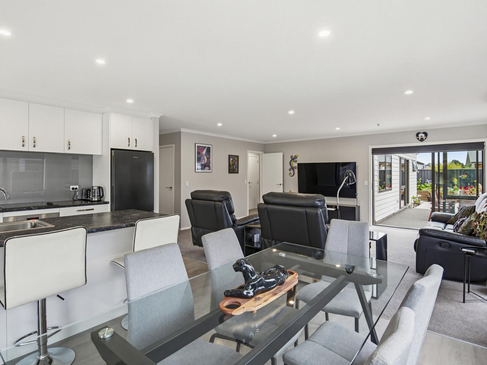 12 Enereta Road, Otaki