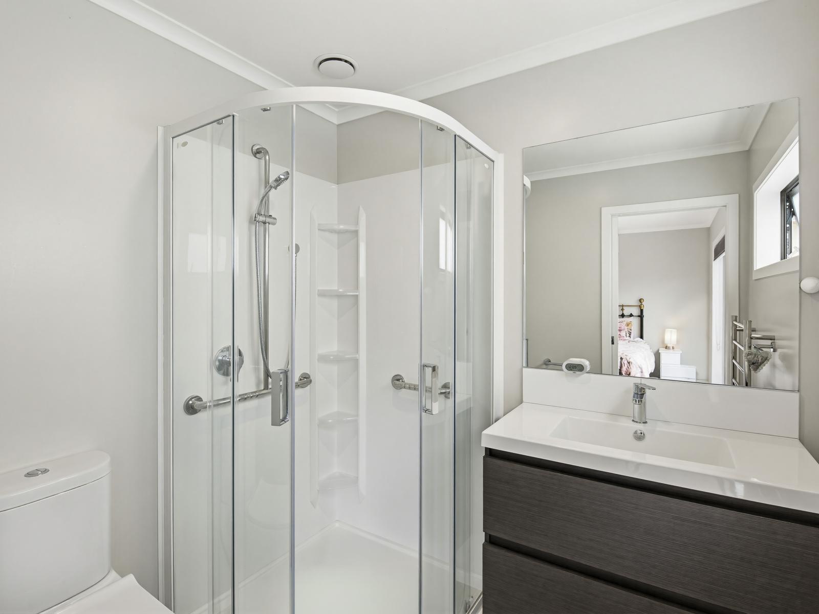 12 Enereta Road, Otaki