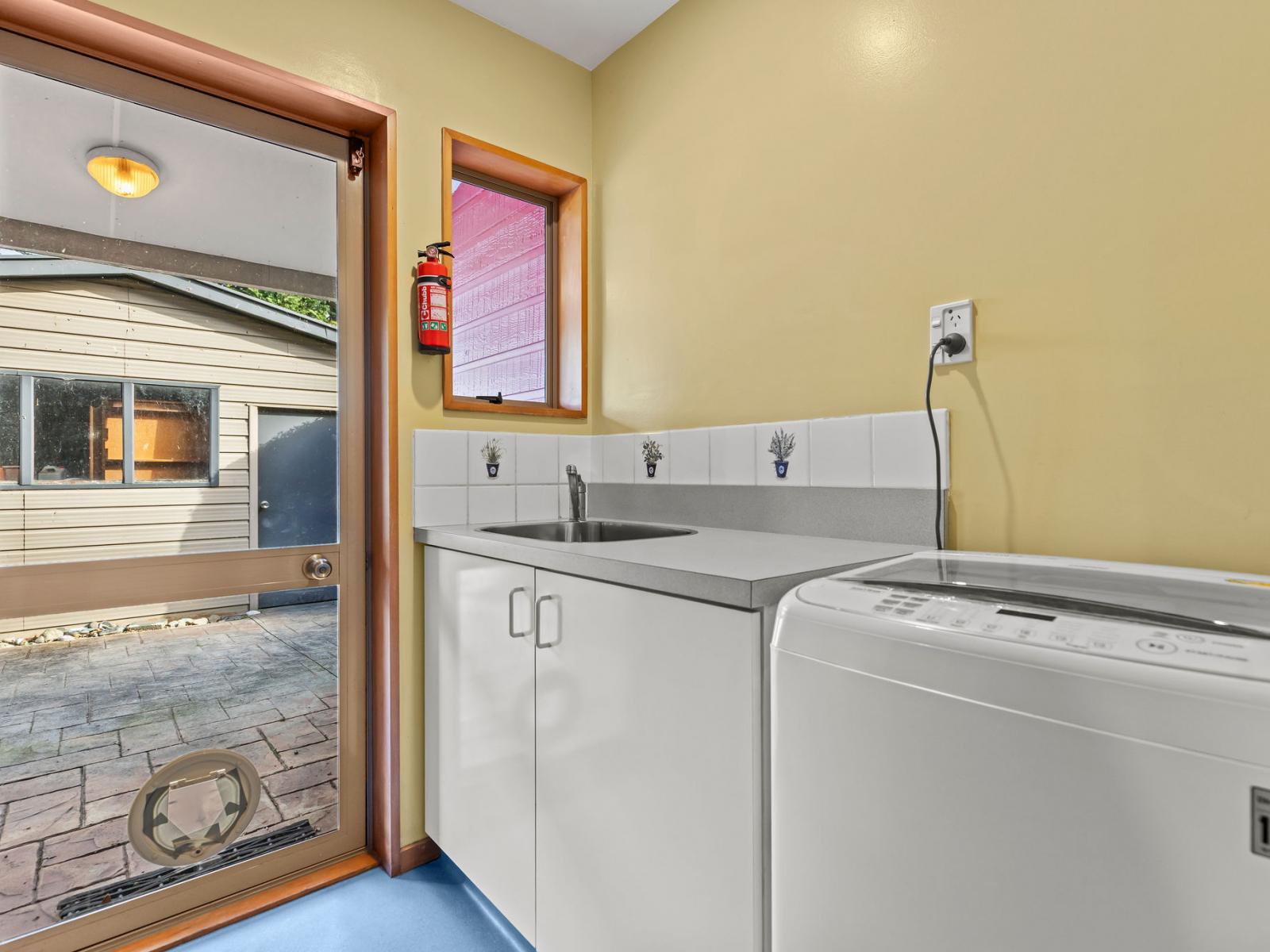 2359 South Eyre Road, Eyrewell