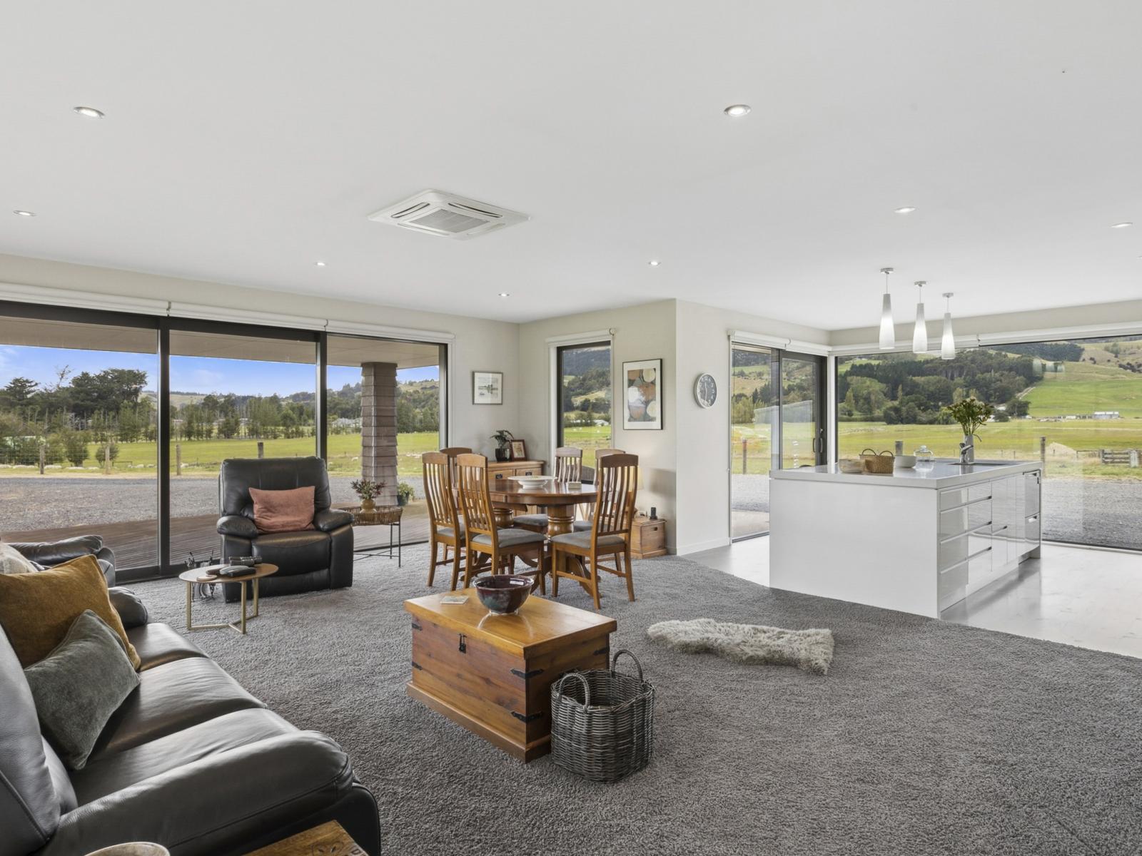 257 Gladstone Road South, East Taieri