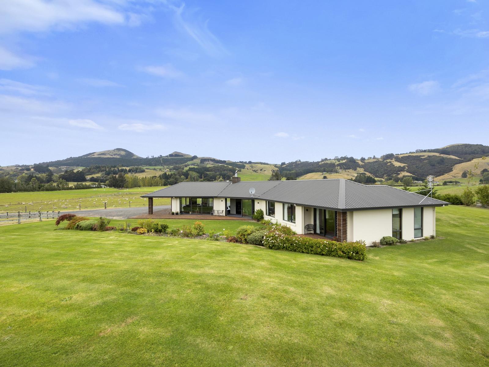 257 Gladstone Road South, East Taieri