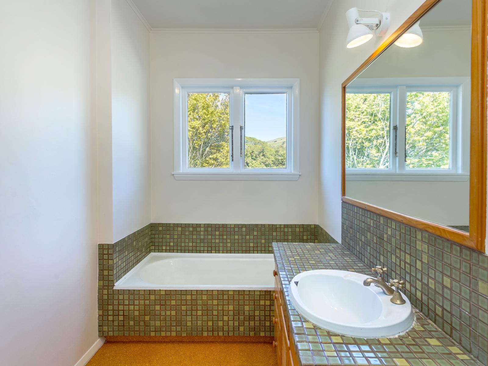 57 Admiral Station Road, Gladstone