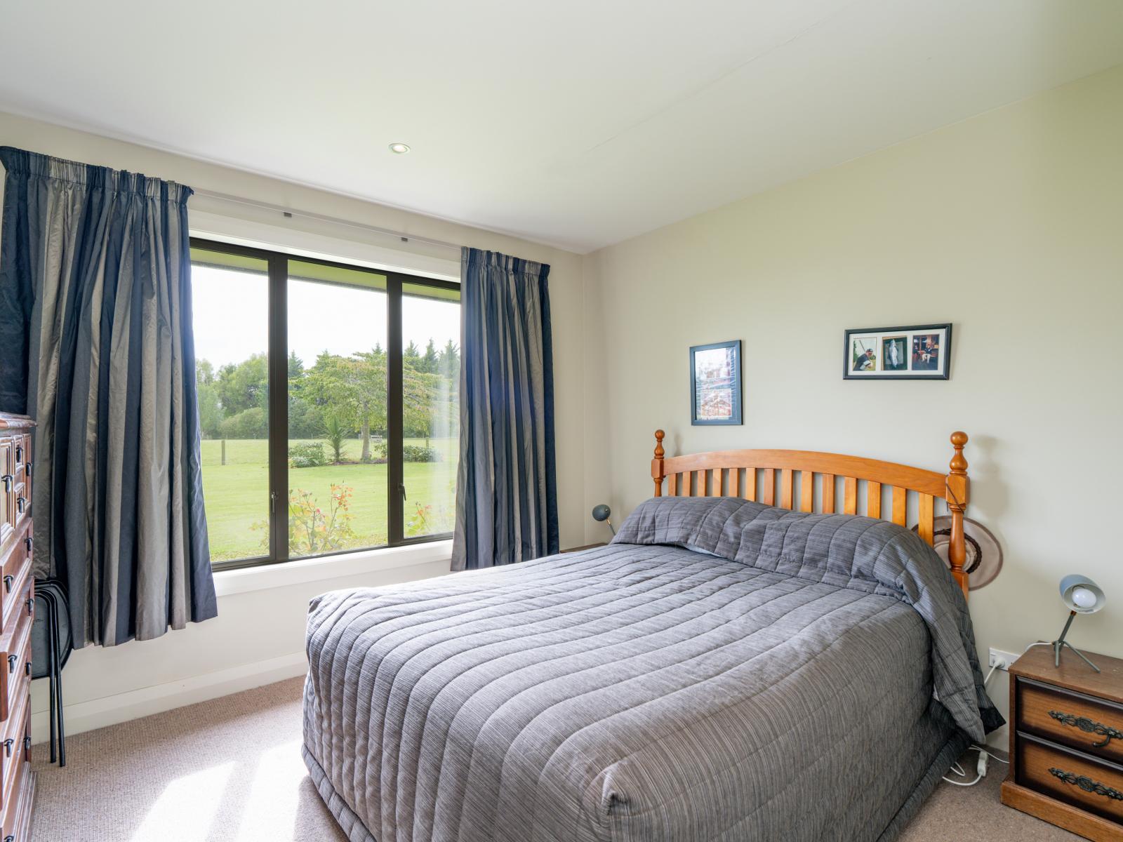 232 Crow Road, Thomsons Crossing