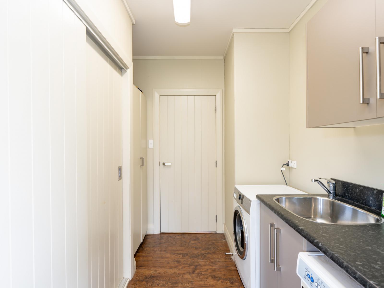 232 Crow Road, Thomsons Crossing