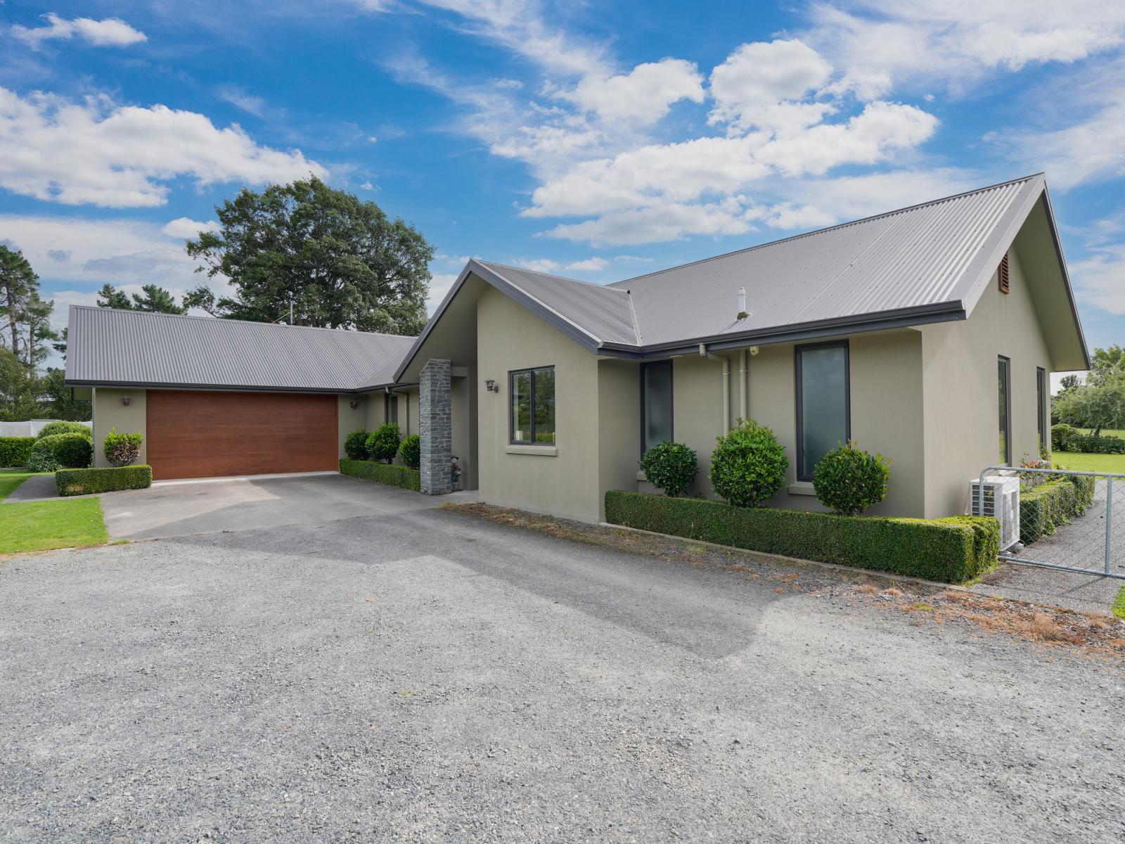 232 Crow Road, Thomsons Crossing