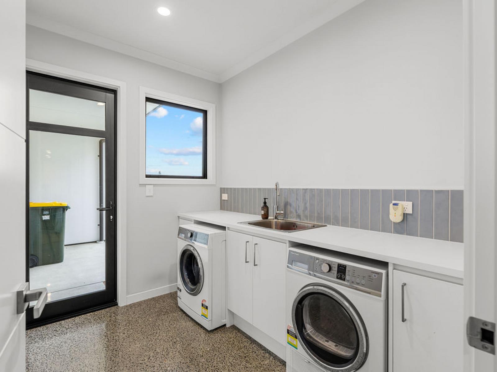 15 Lake View Terrace, Huntingdon