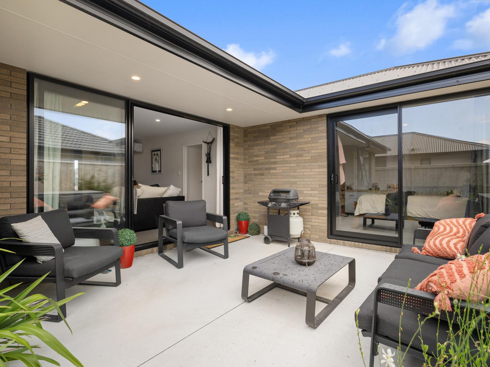 151 Infinity Drive, Pegasus