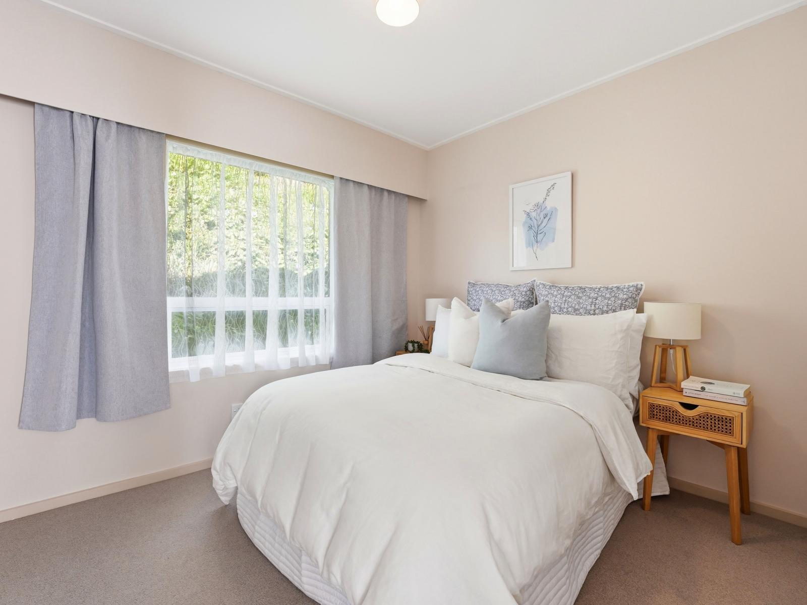 73A Great North Road, St Johns Hill