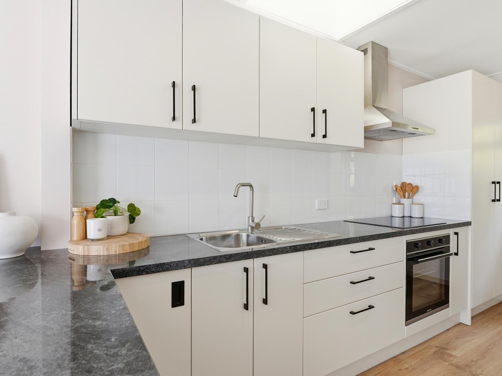 73A Great North Road, St Johns Hill