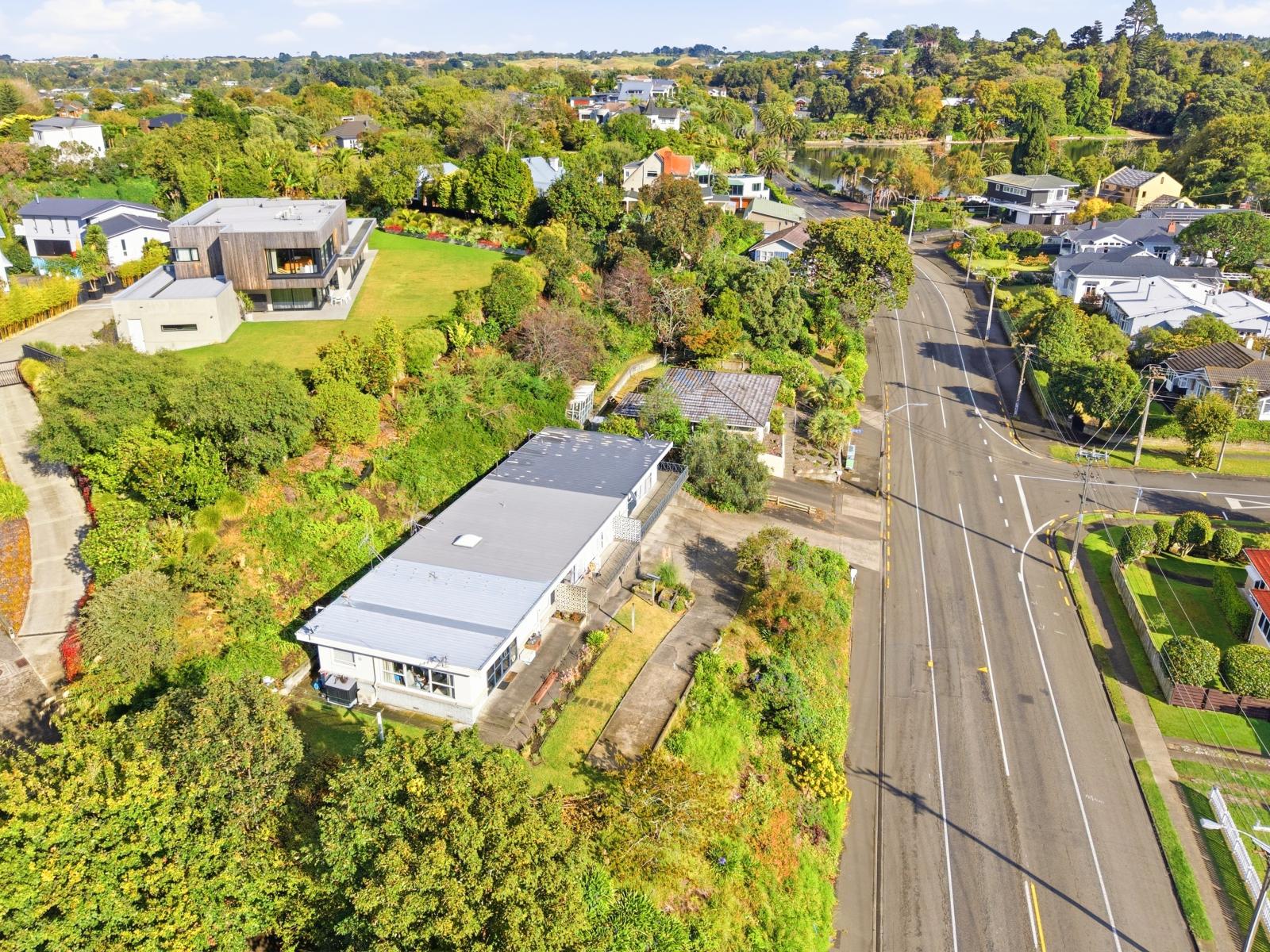 73A Great North Road, St Johns Hill