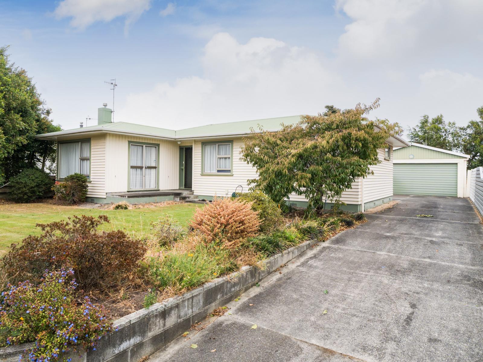 24 Anakiwa Street, Kelvin Grove