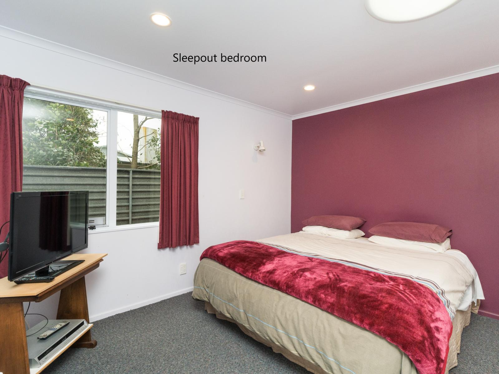 24 Anakiwa Street, Kelvin Grove