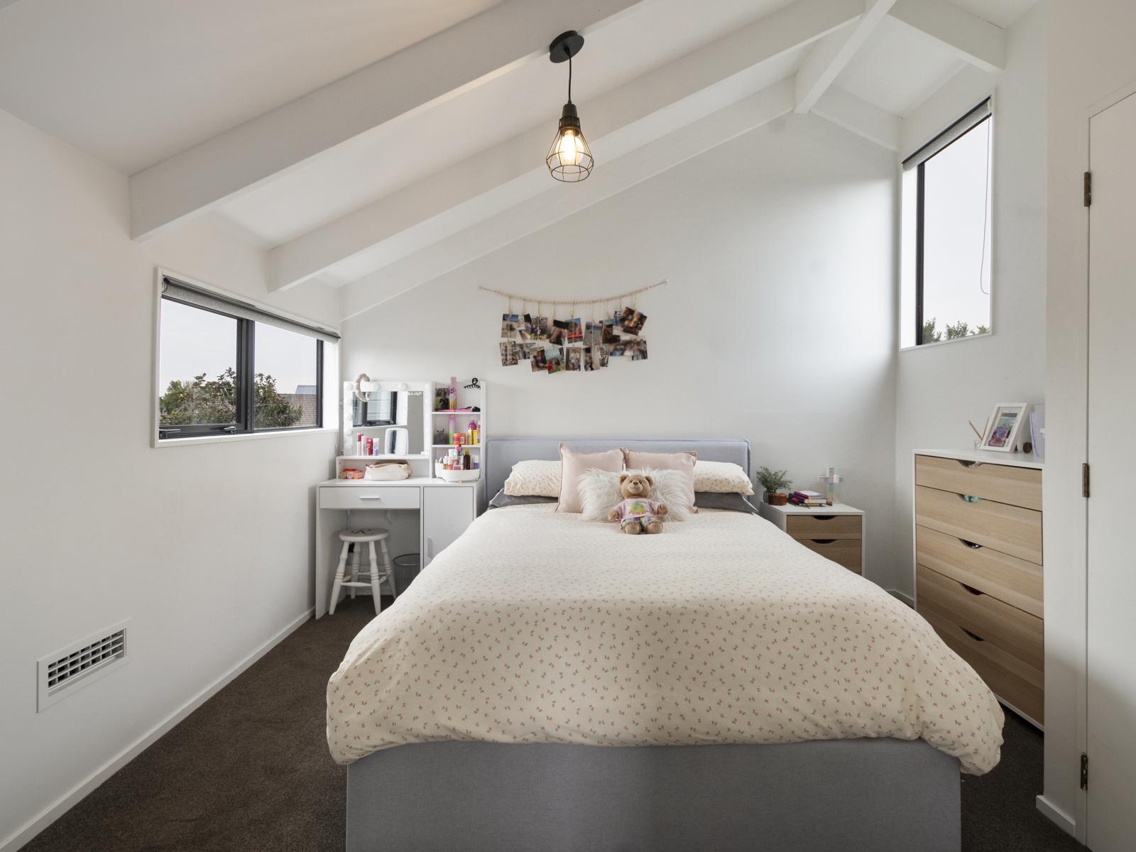 12 Jefferson Crescent, Milson