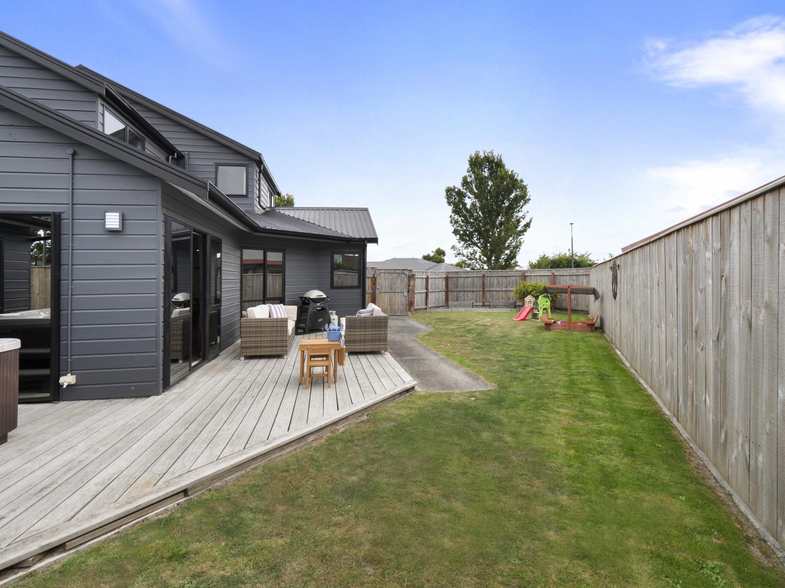 12 Jefferson Crescent, Milson