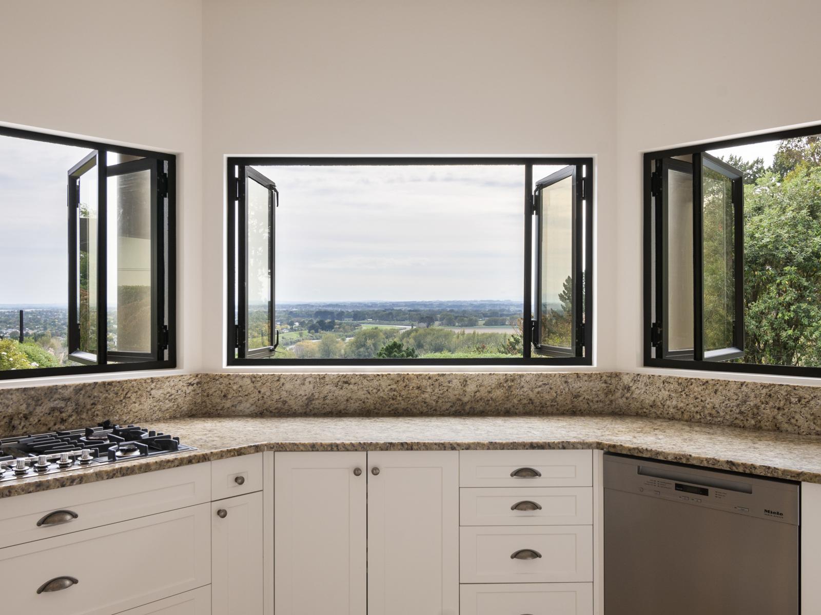 70 Waicola Drive, Fitzherbert