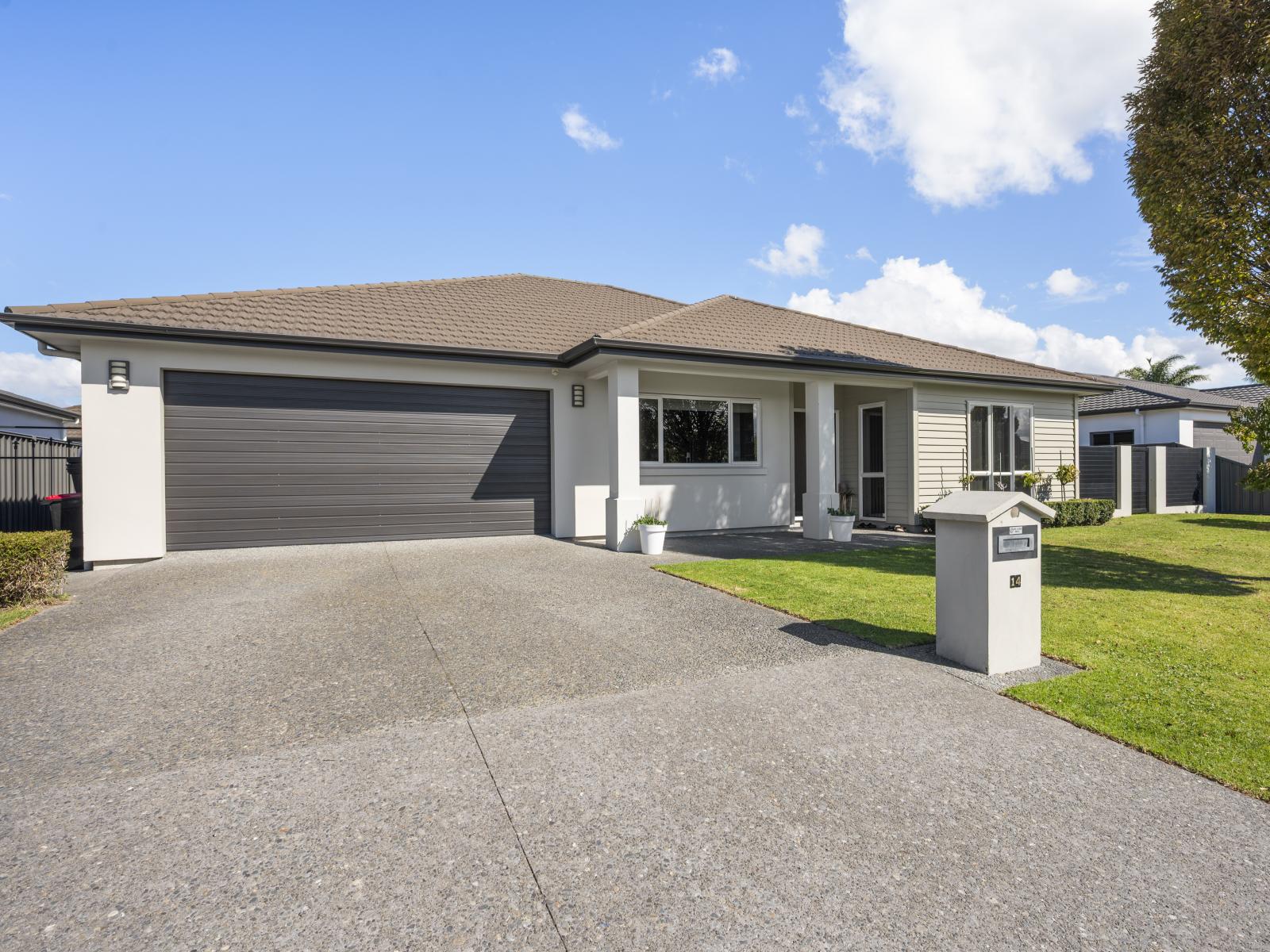 14 Palliser Place, Poraiti