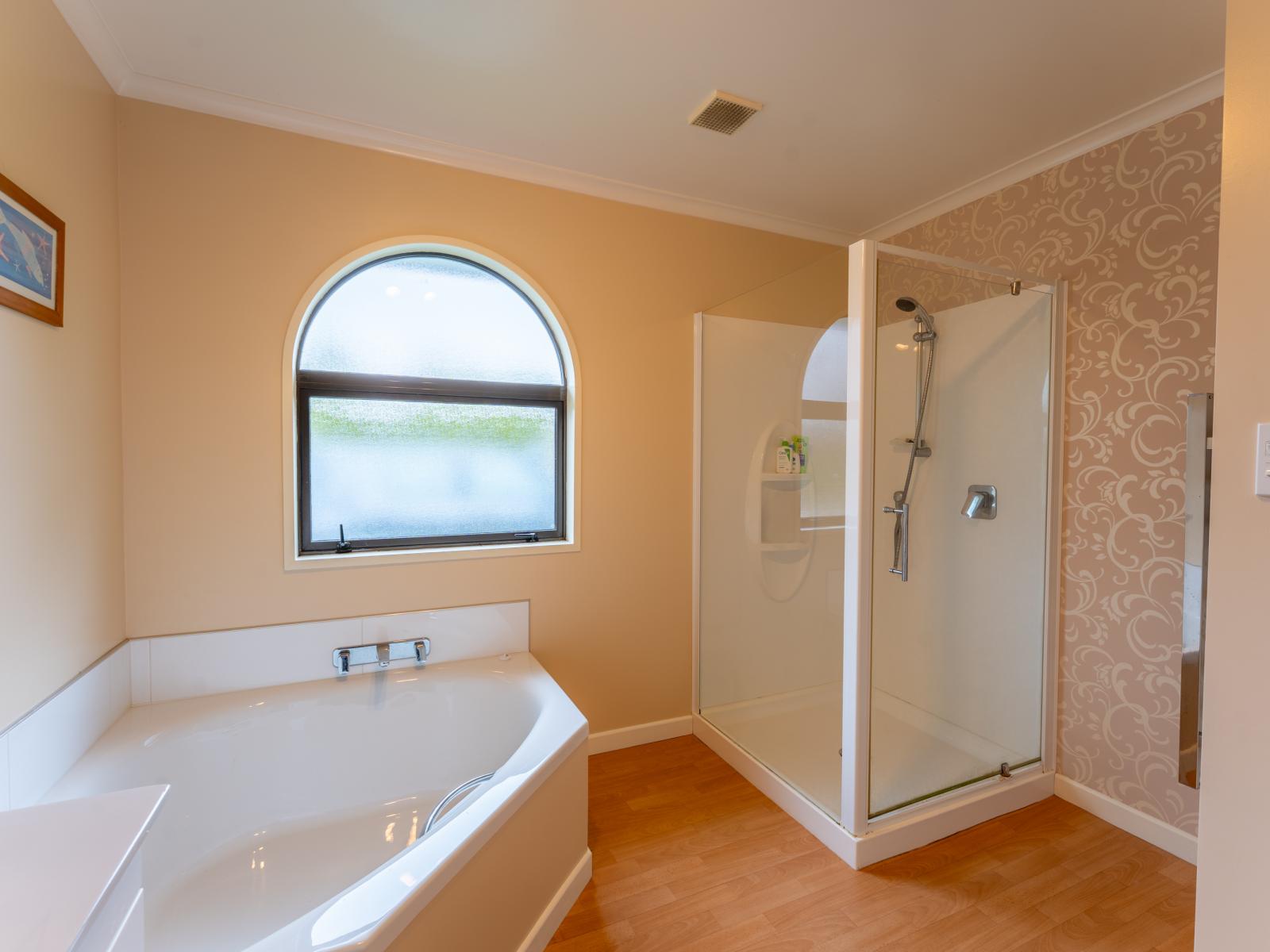 33 Lynch Road, Levels