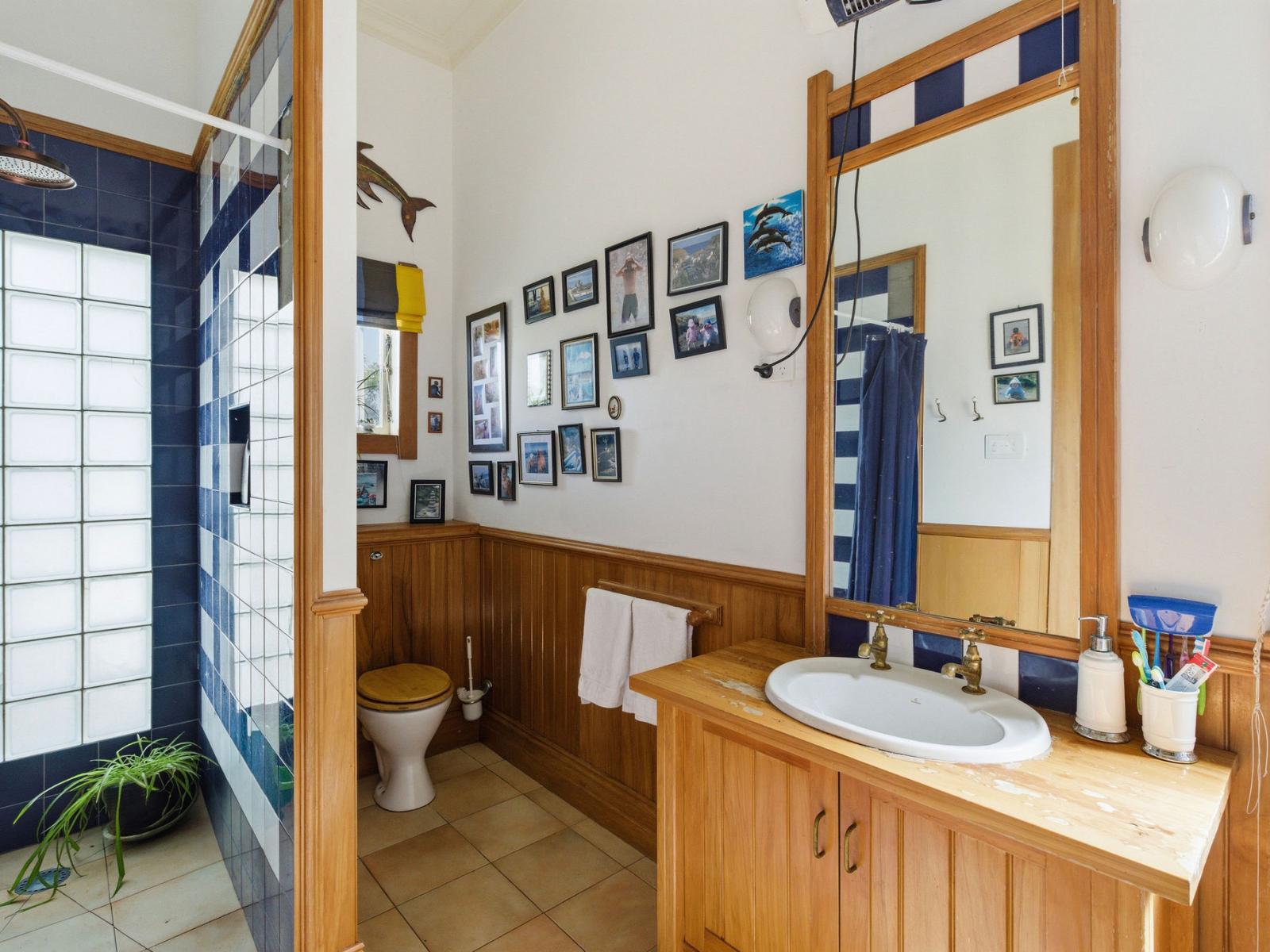 99 Smithfield Road, Tawhero