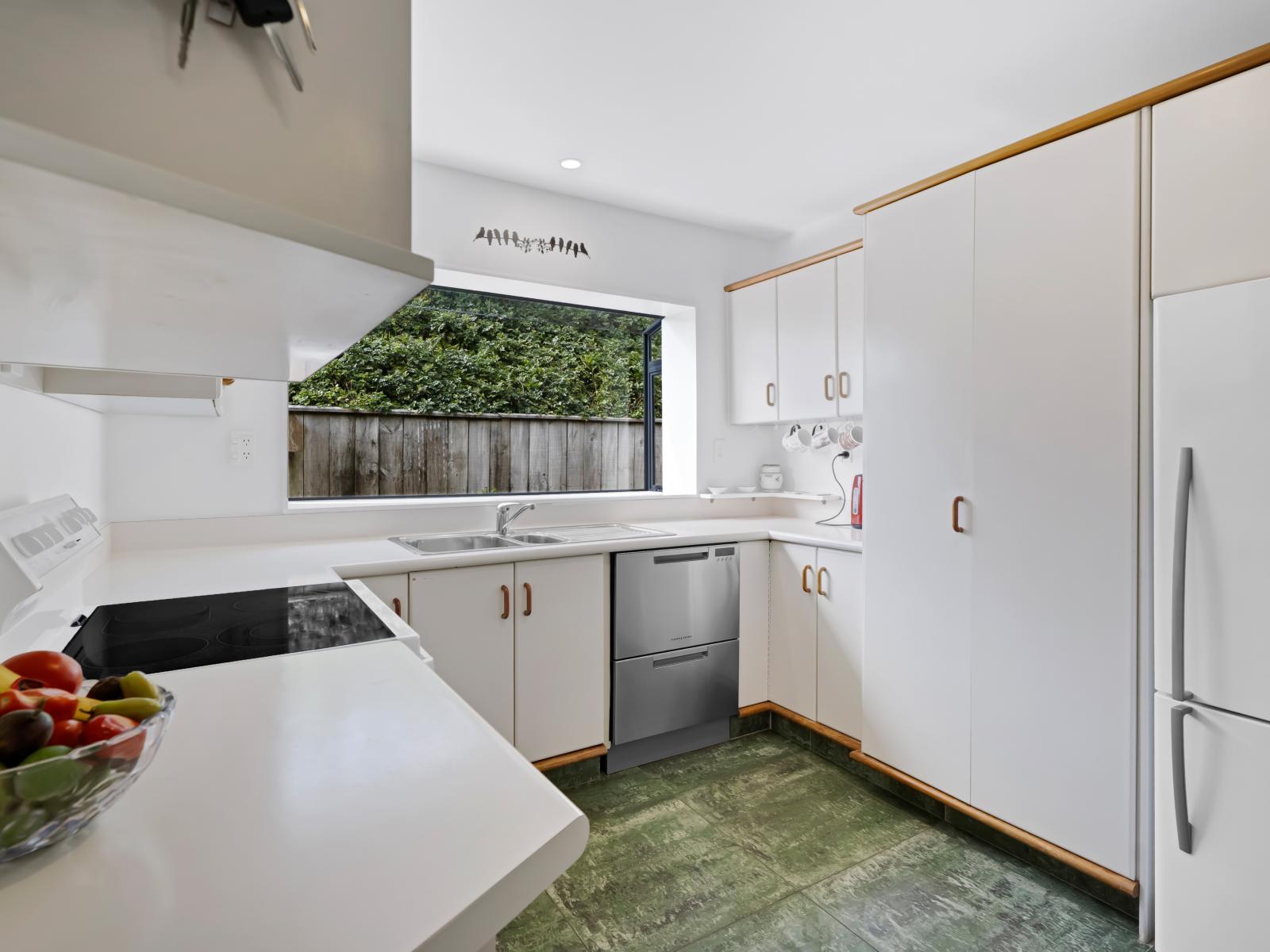 35a Tukapa Street, Westown