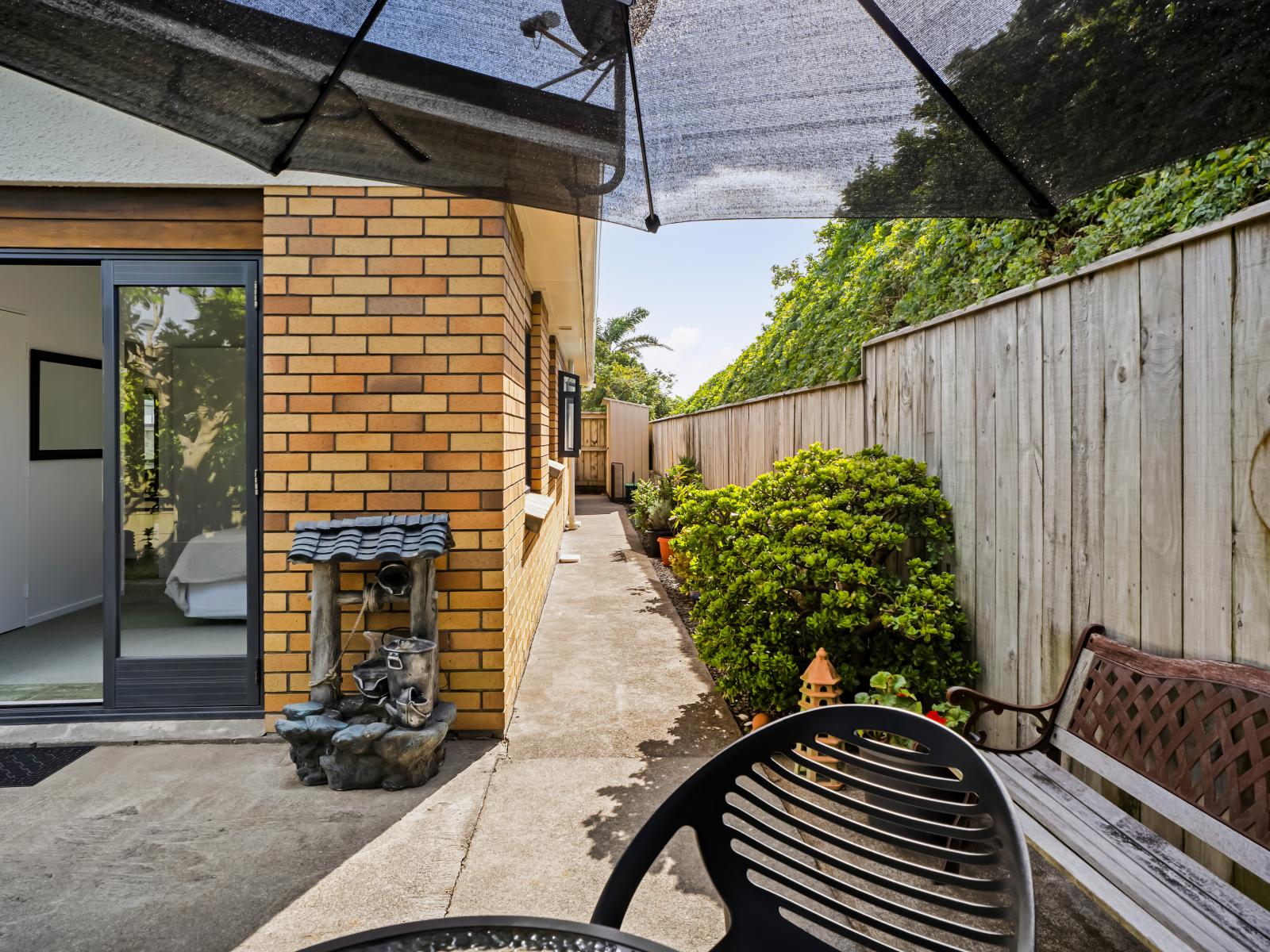 35a Tukapa Street, Westown