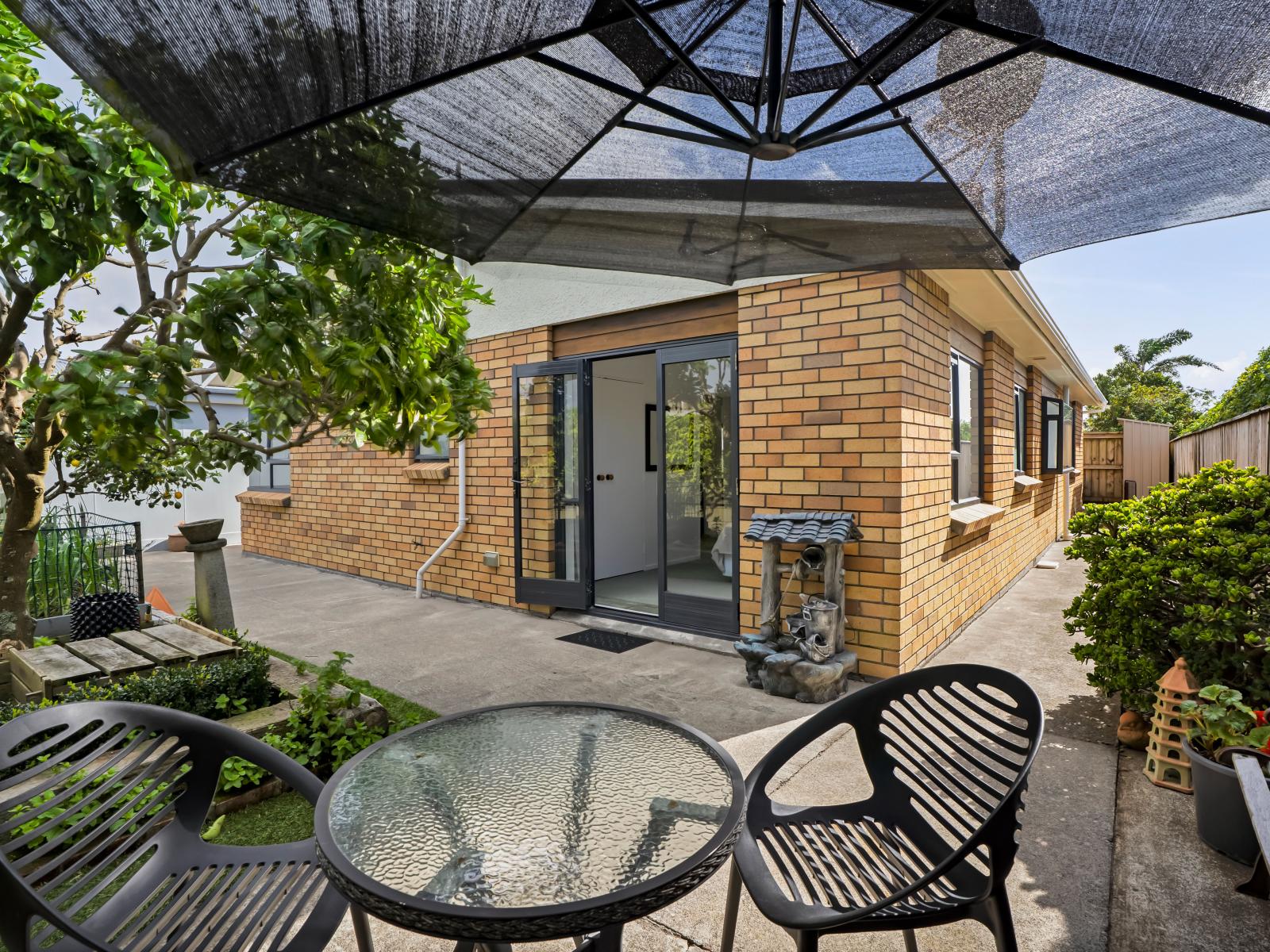 35a Tukapa Street, Westown