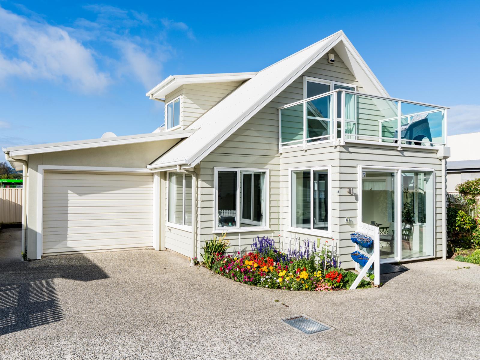 8B Reid Avenue, Mosgiel