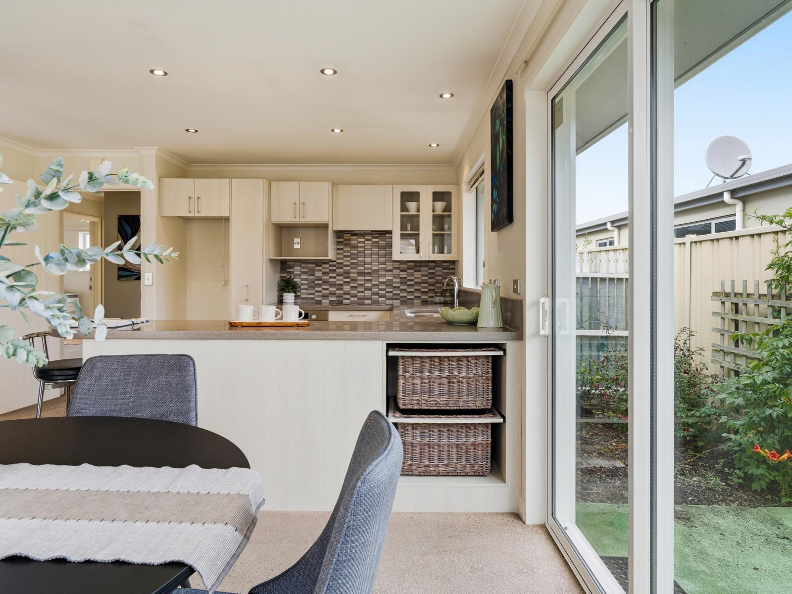 8B Reid Avenue, Mosgiel