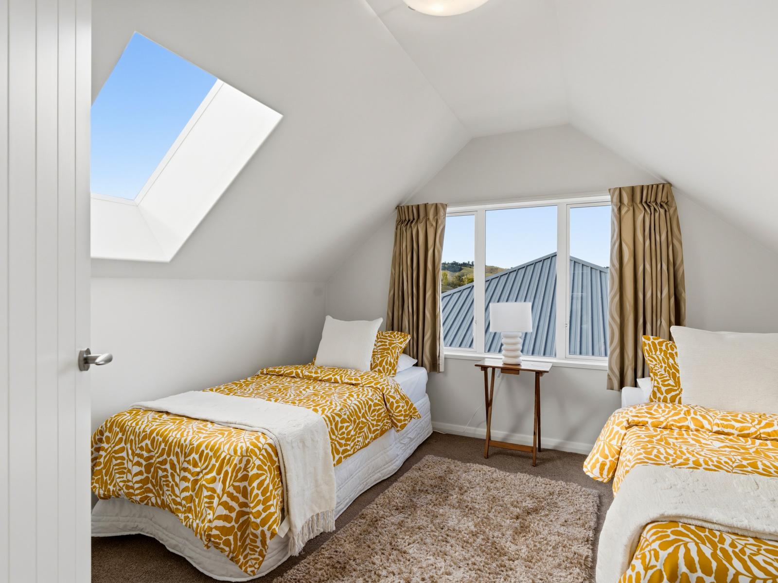 8B Reid Avenue, Mosgiel