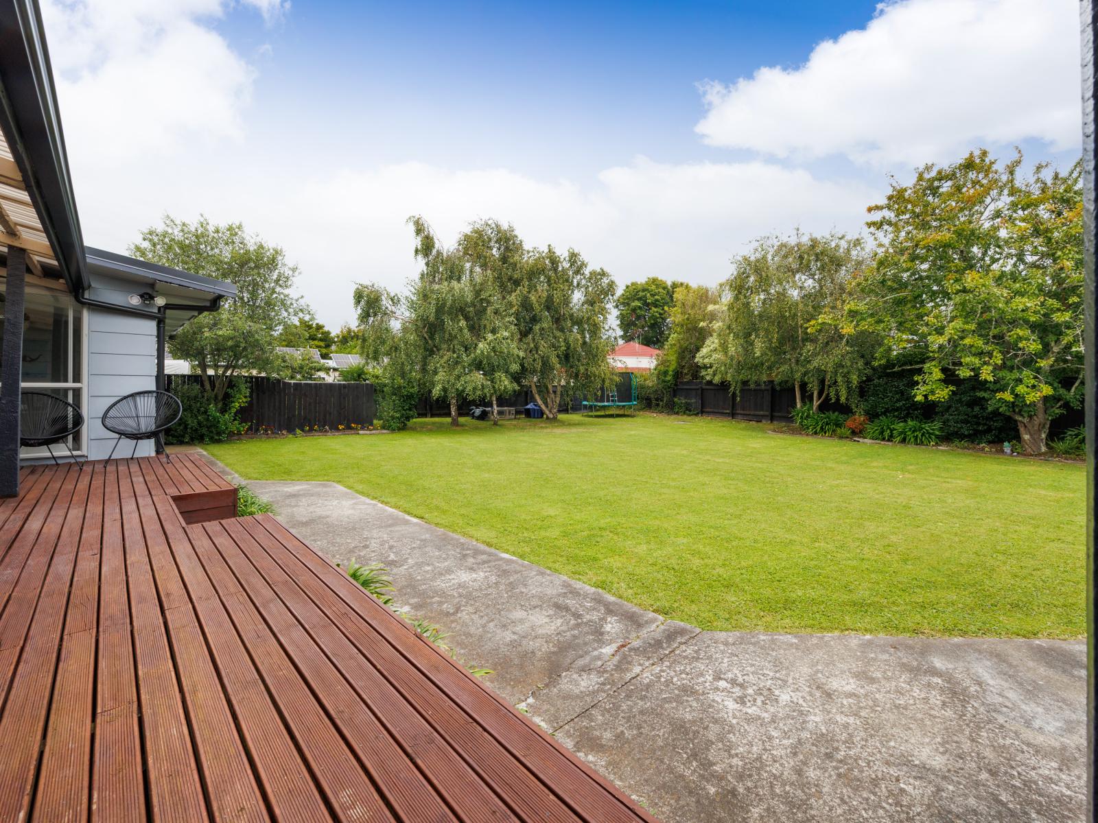 27 Ferndale Place, Feilding