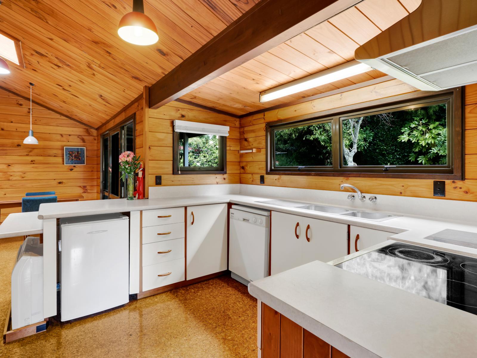 65 Veale Road, New Plymouth