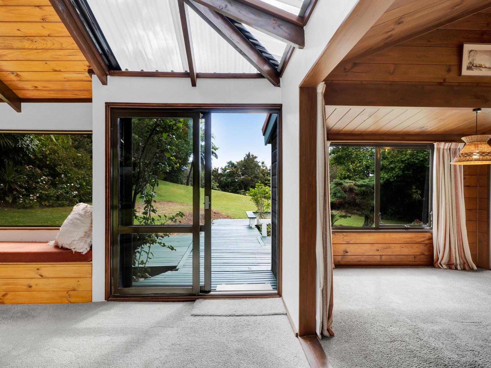 65 Veale Road, New Plymouth