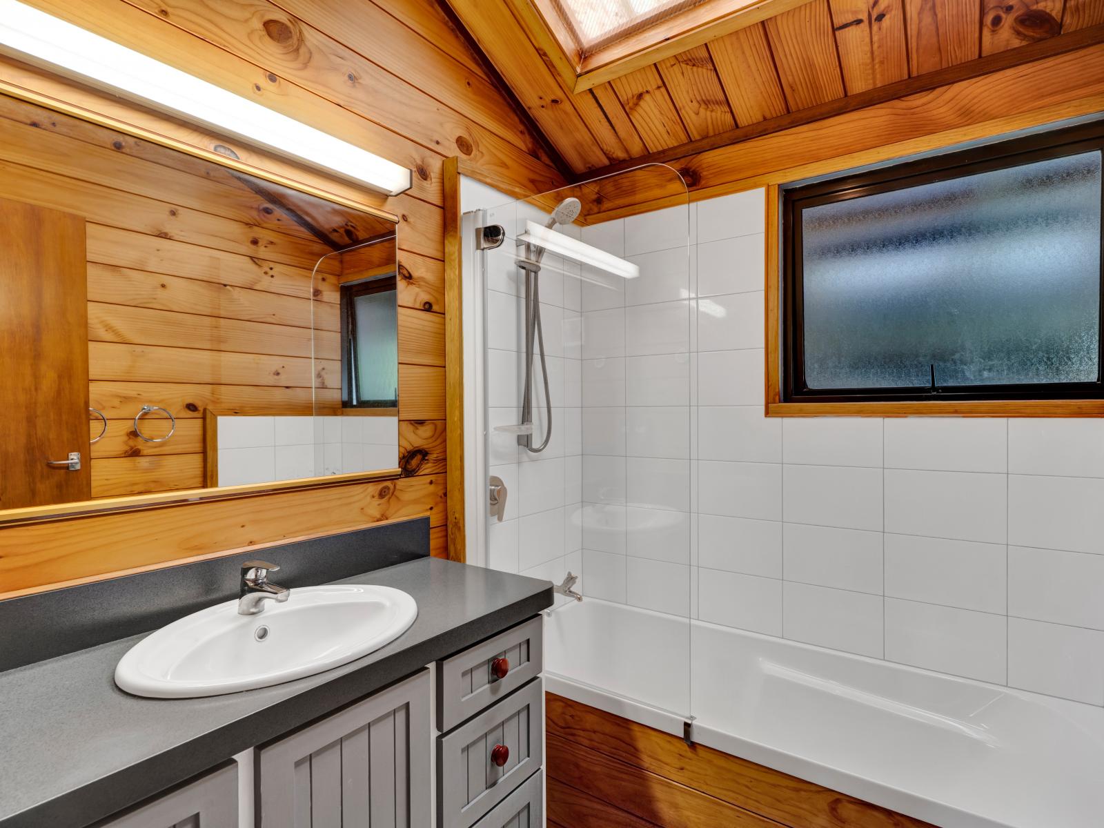 65 Veale Road, New Plymouth