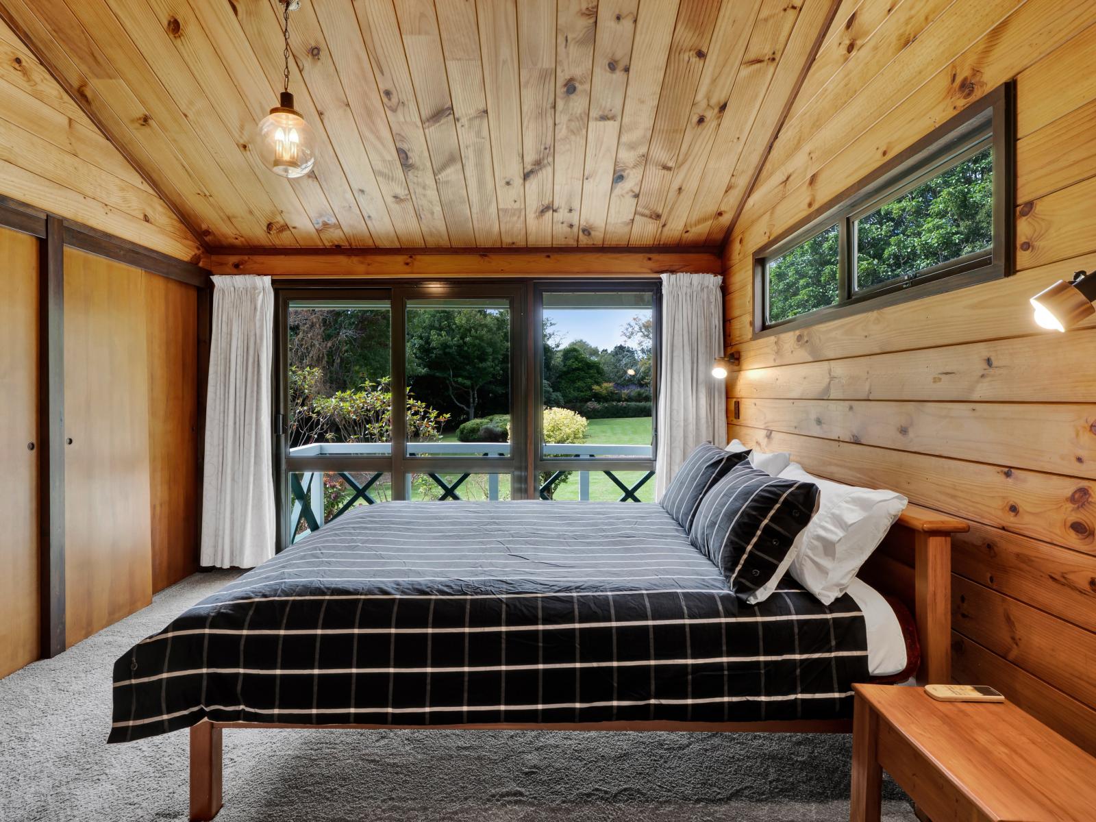 65 Veale Road, New Plymouth