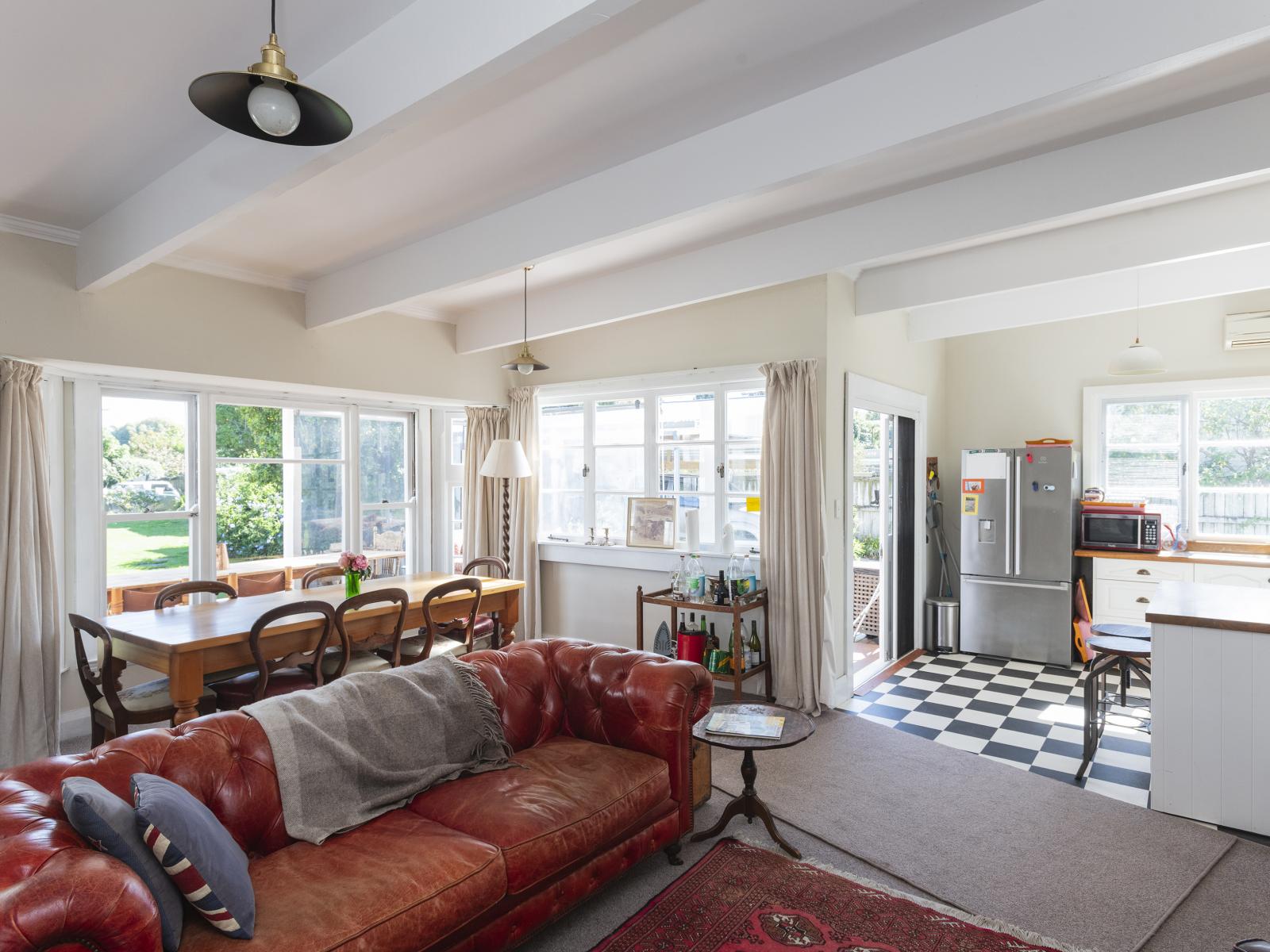 12 Pine Street, Mangapapa