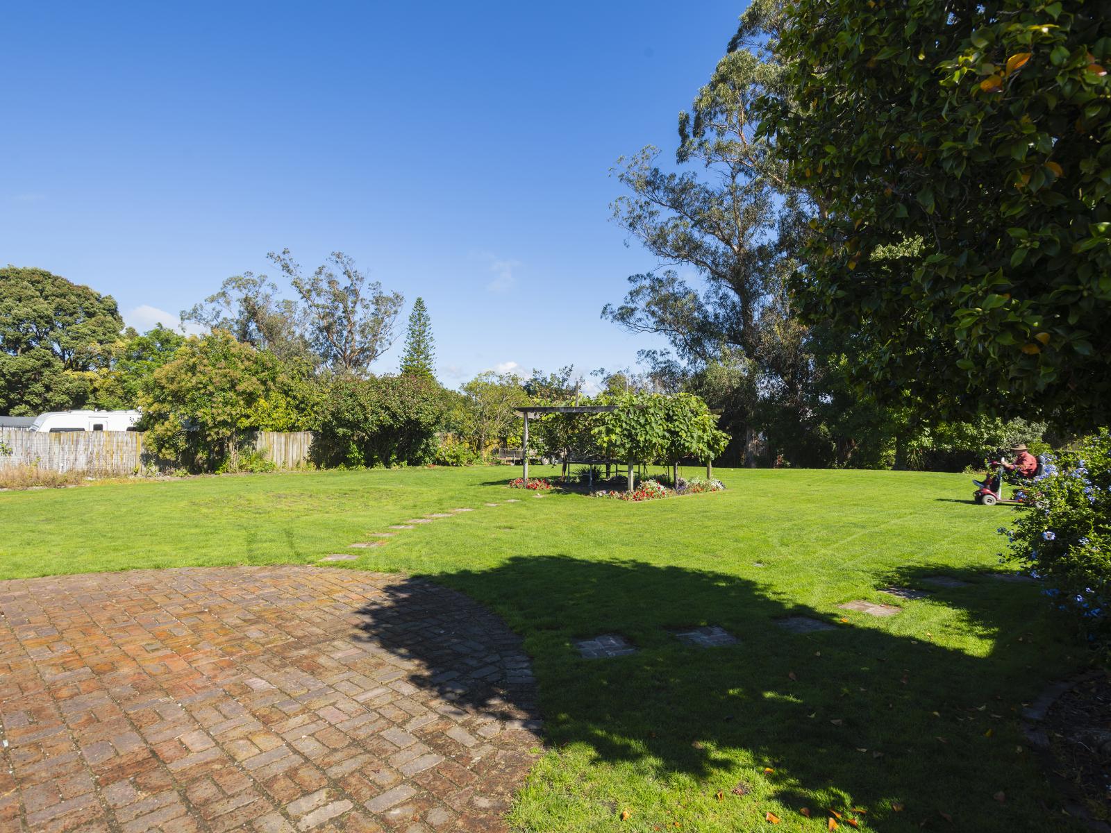 12 Pine Street, Mangapapa