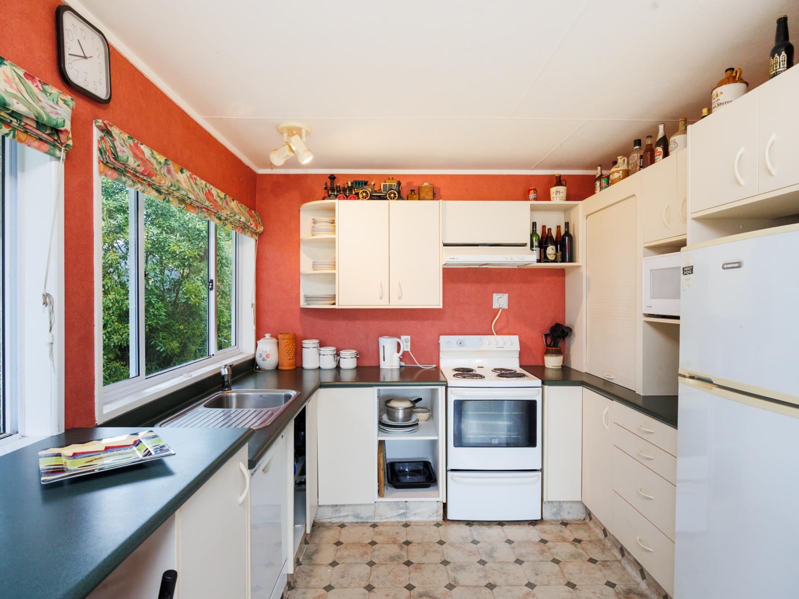 111 Koputara Road, Himatangi Beach