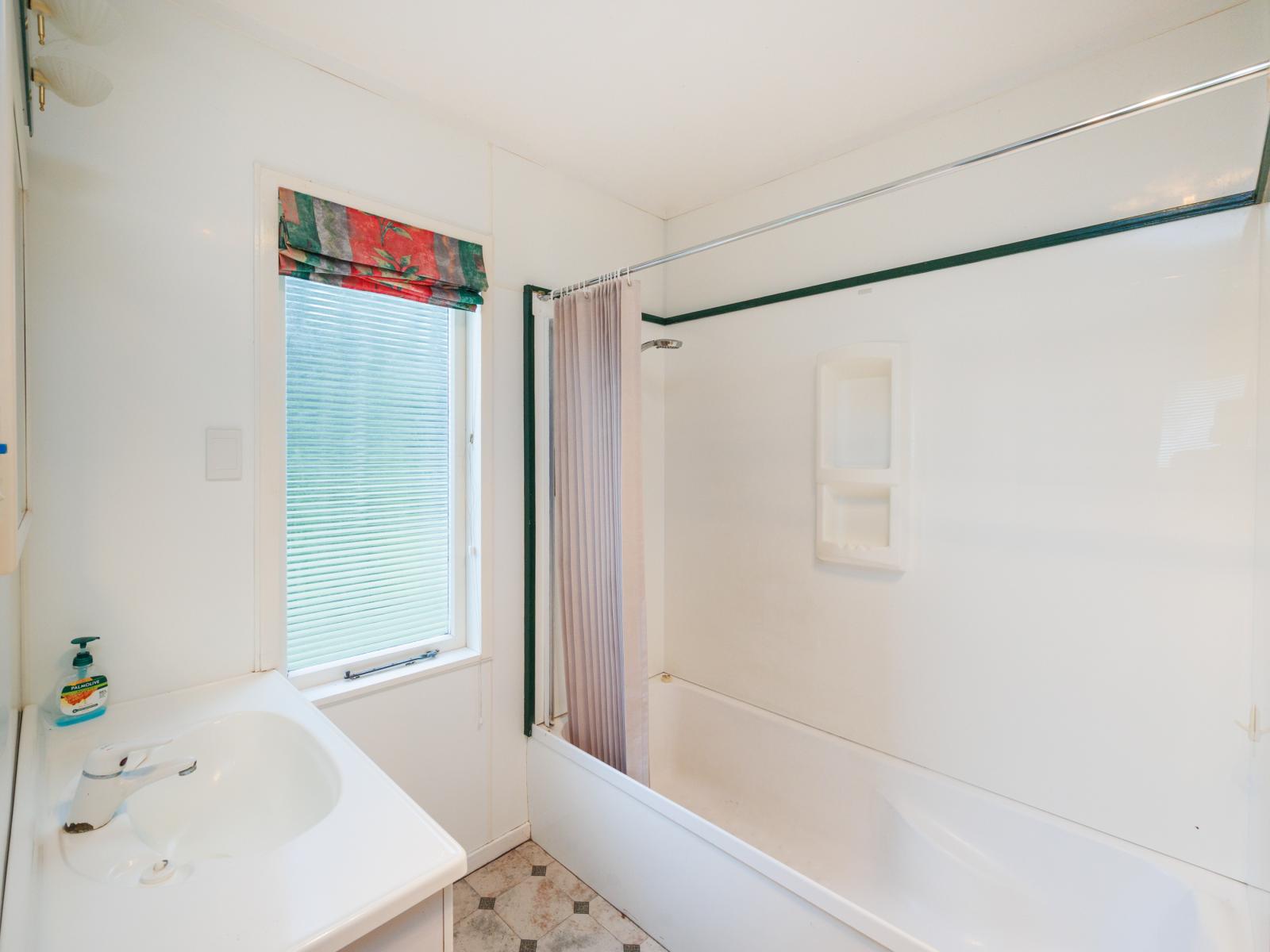 111 Koputara Road, Himatangi Beach