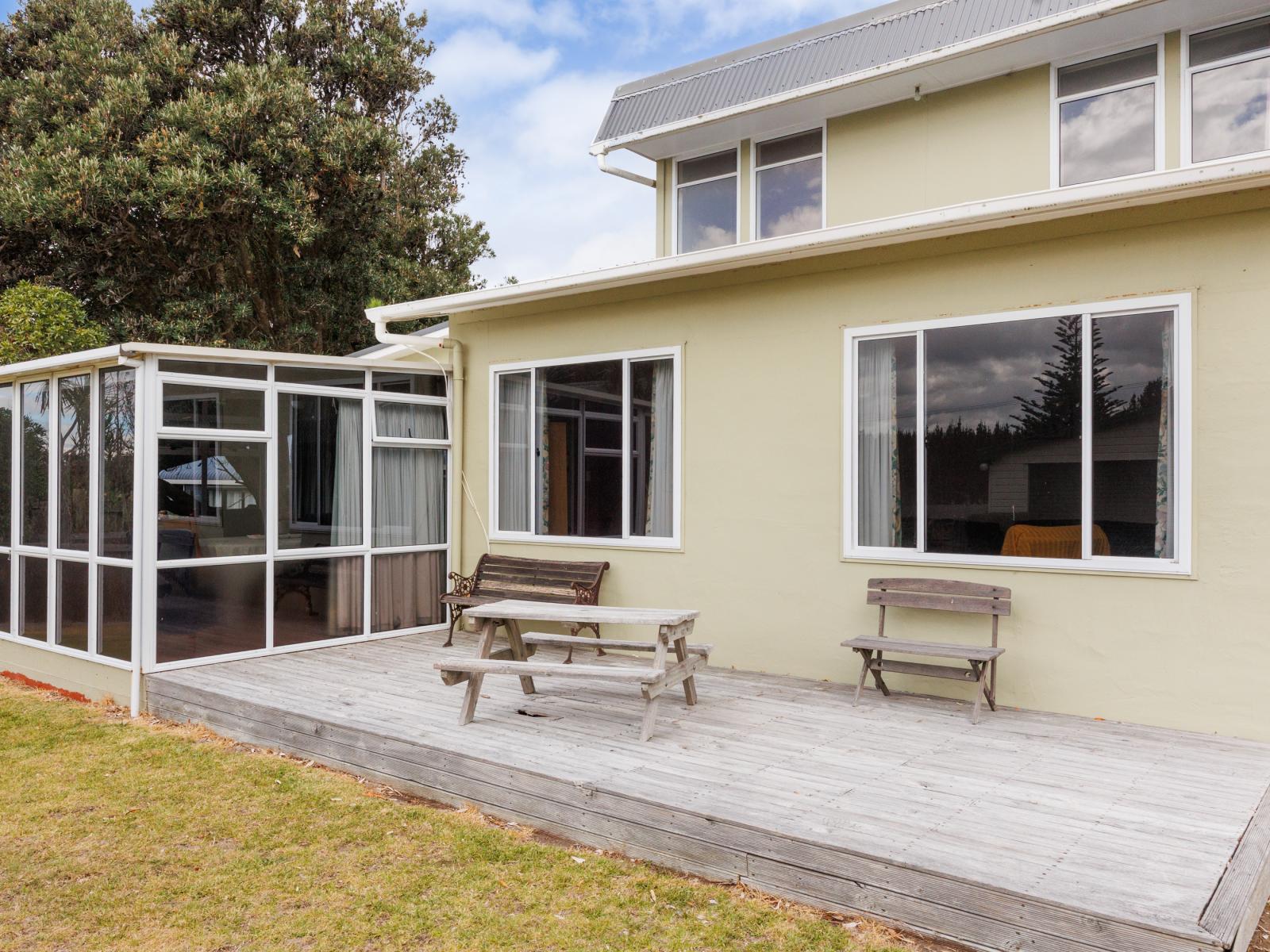 111 Koputara Road, Himatangi Beach