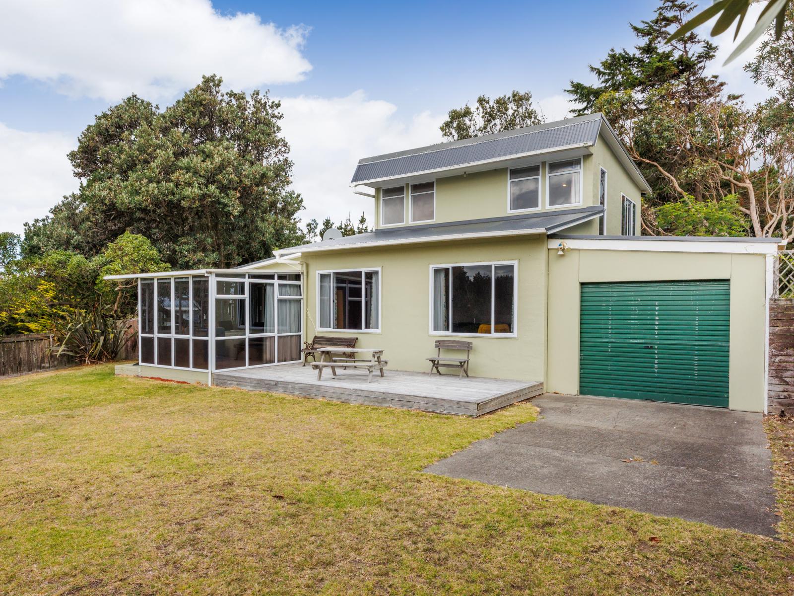 111 Koputara Road, Himatangi Beach