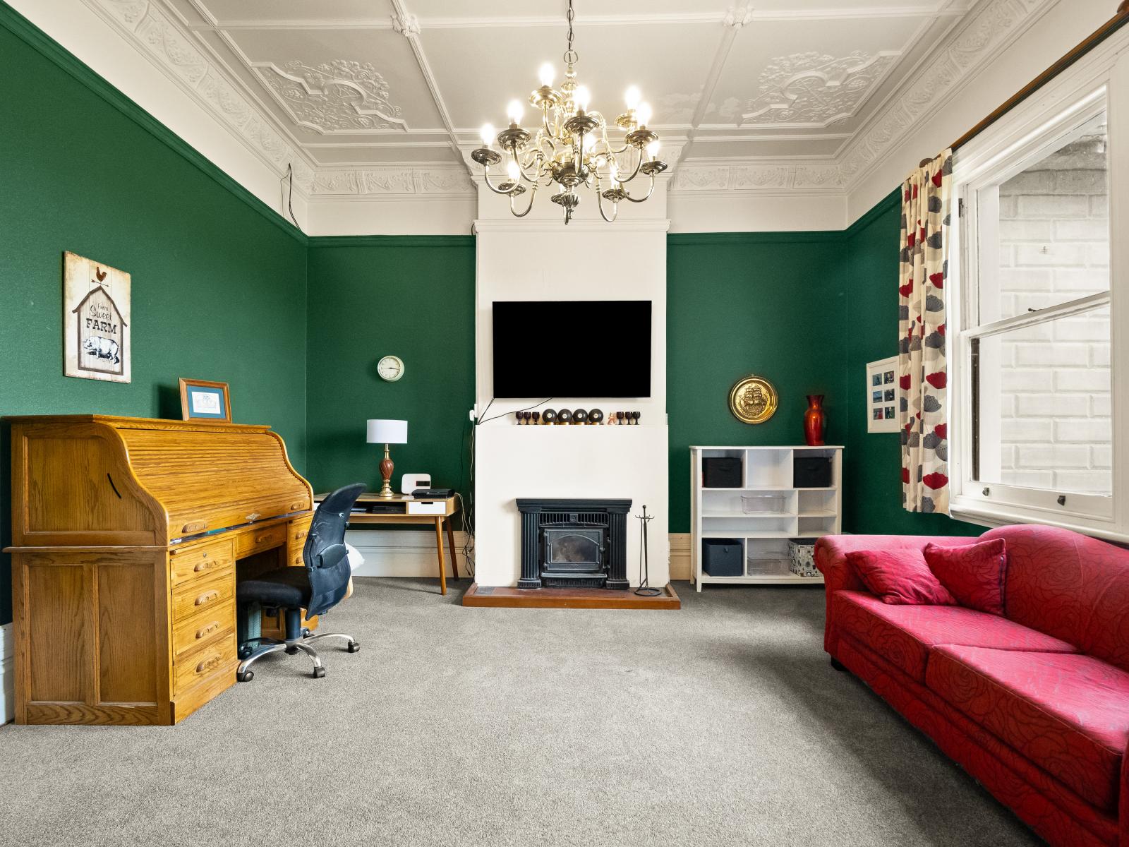 66 Riverbank Road, Inch Clutha