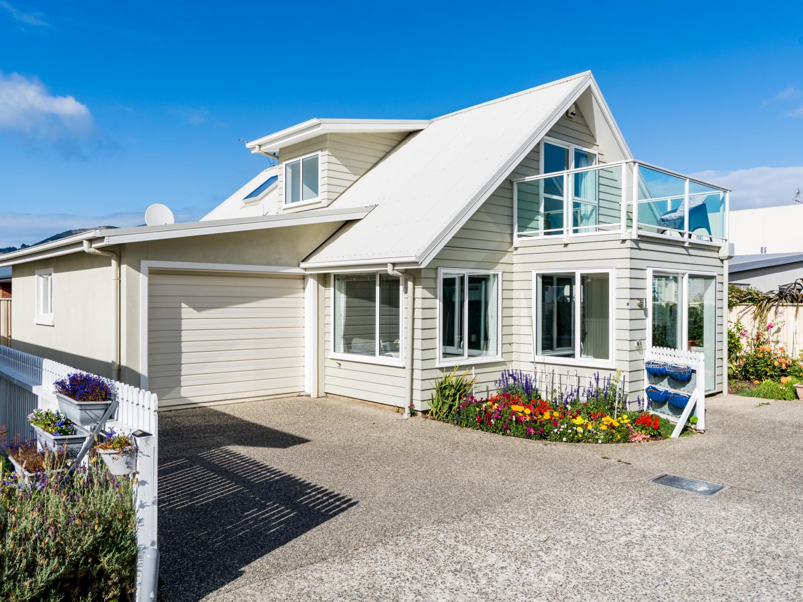 8B Reid Avenue, Mosgiel