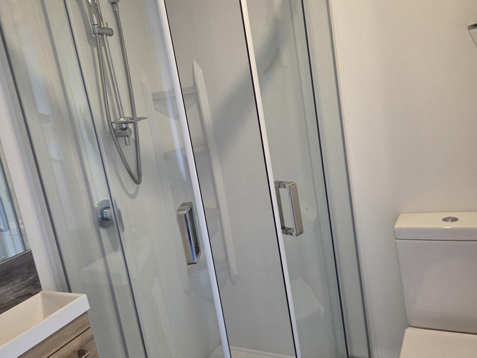 100 Lake Terrace, Taupo