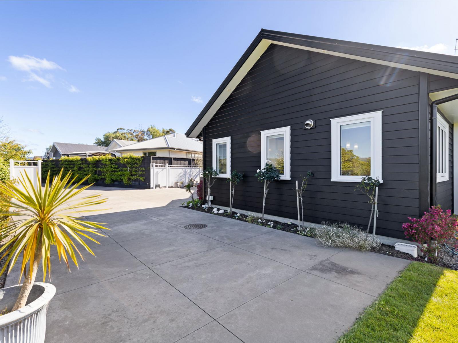 51 Coutts Way, Fitzherbert