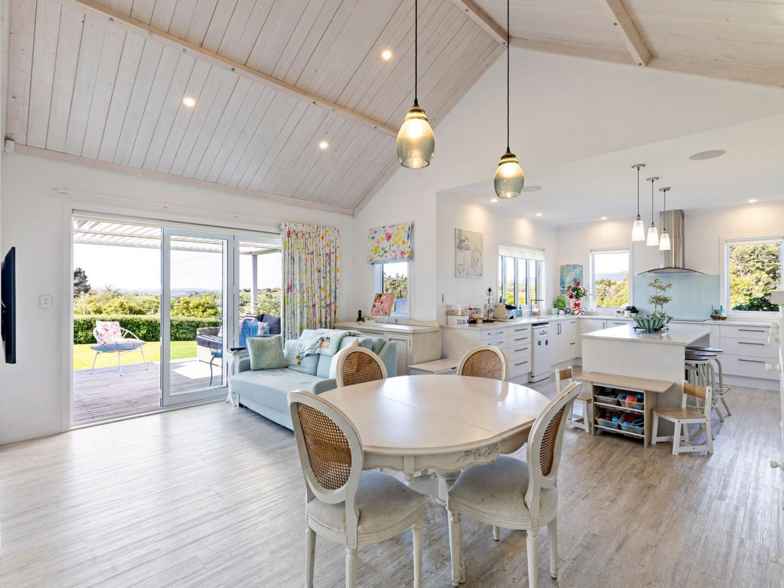 51 Coutts Way, Fitzherbert